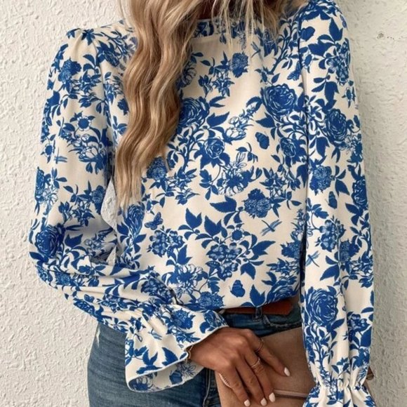 Boho blue long flounced sleeved Floral Print Blouse top plus or reg size - Picture 3 of 7